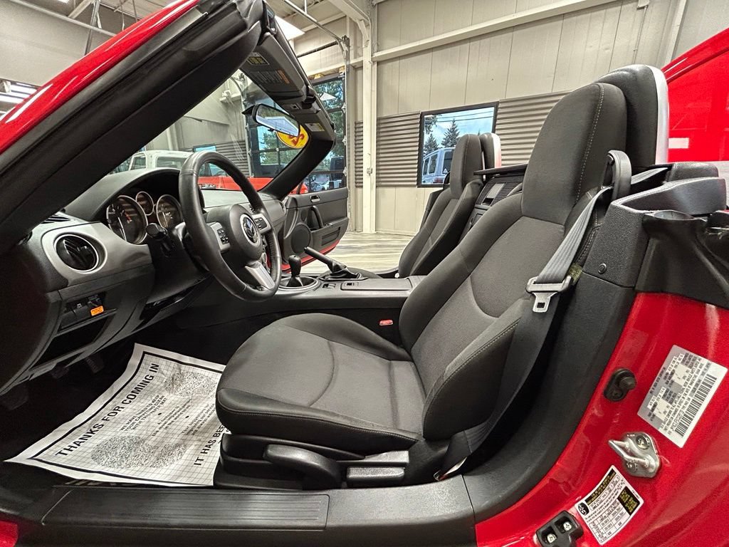 Used 2012 MAZDA MX-5 Miata Sport w/ Convenience Pkg RWD image 43