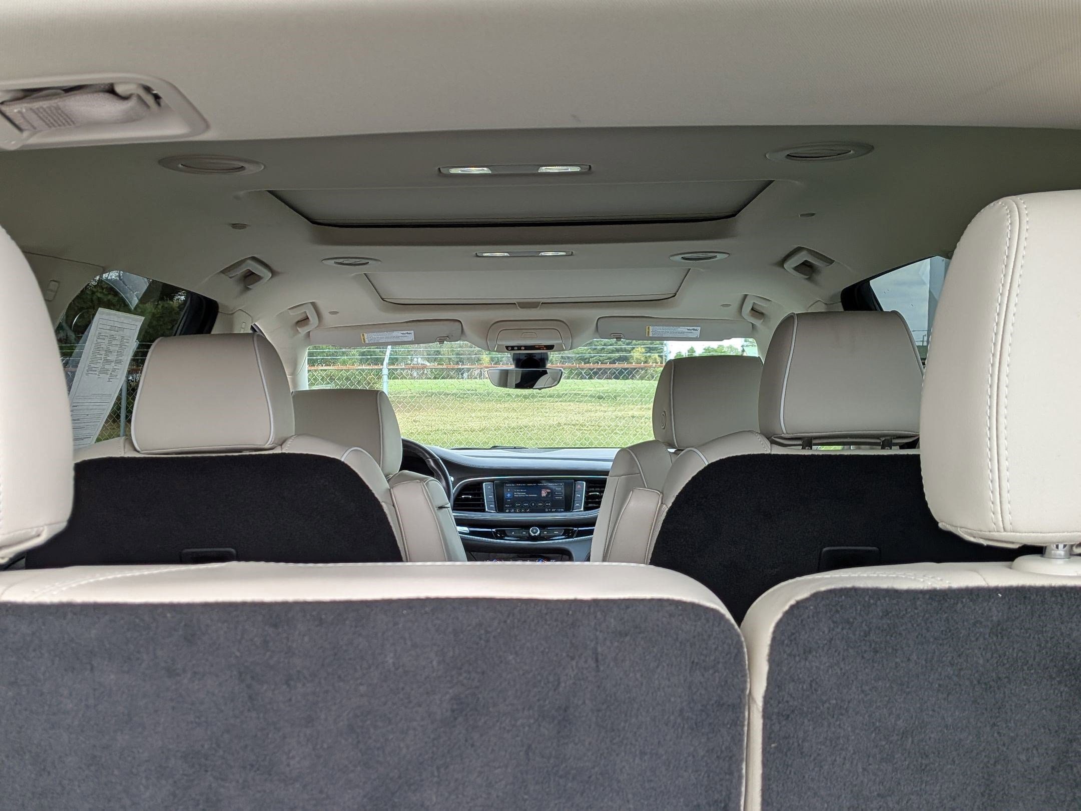 Used 2023 Buick Enclave Avenir w/ Avenir Technology Package image 33