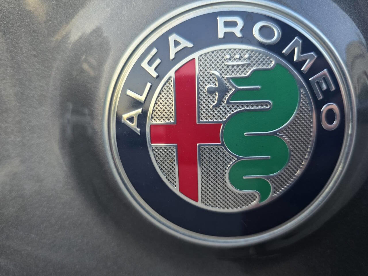 Used 2018 Alfa Romeo Stelvio Sport w/ Quick Order Package 22J Sport image 19