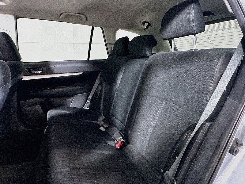 Used 2013 Subaru Outback 2.5i Premium AWD/4WD image 21