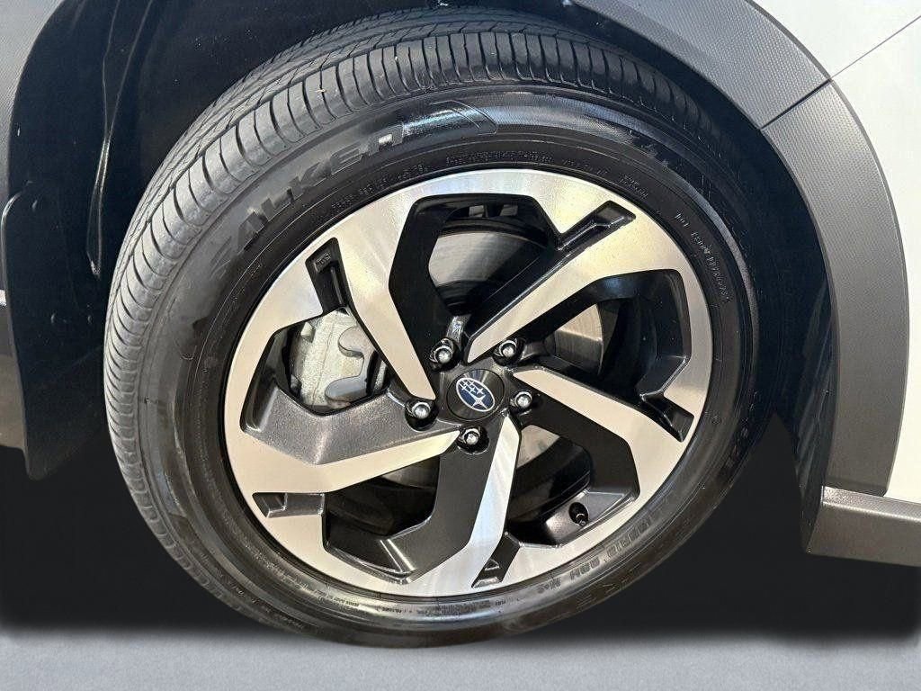 Certified 2024 Subaru Forester Touring w/ Pop Package 2 image 20