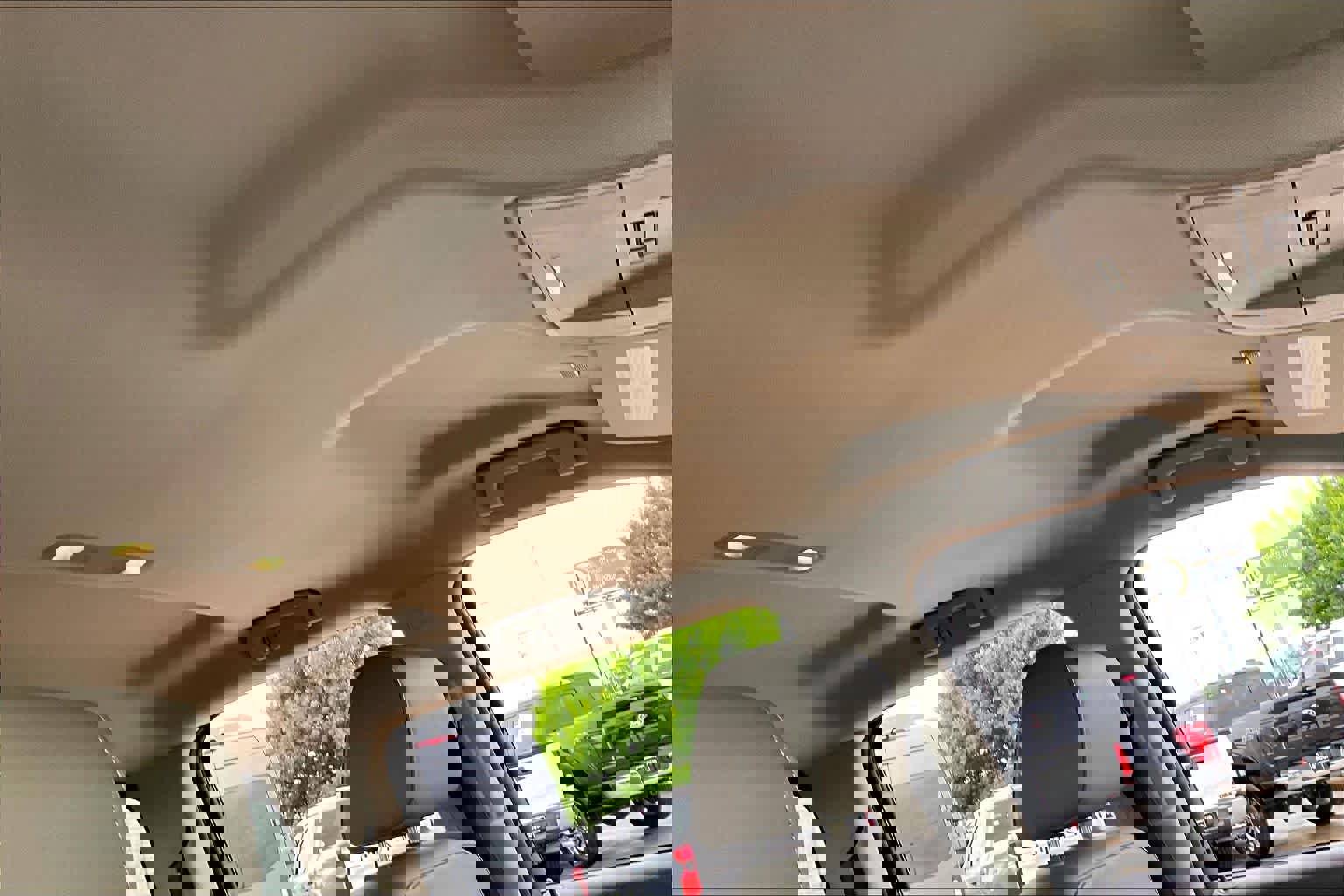 Used 2018 Chevrolet Silverado 1500 LTZ w/ Texas Edition RWD image 14