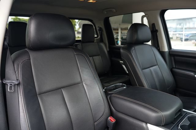 Used 2016 Nissan Titan SL AWD/4WD image 22