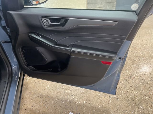 Used 2023 Ford Escape Active image 33