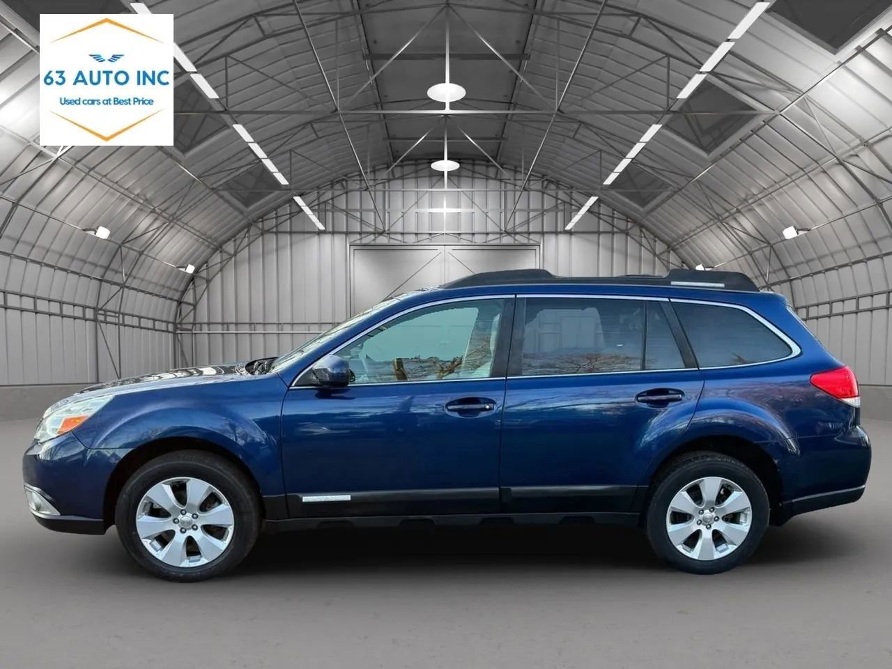 Used 2011 Subaru Outback 2.5i Limited image 2