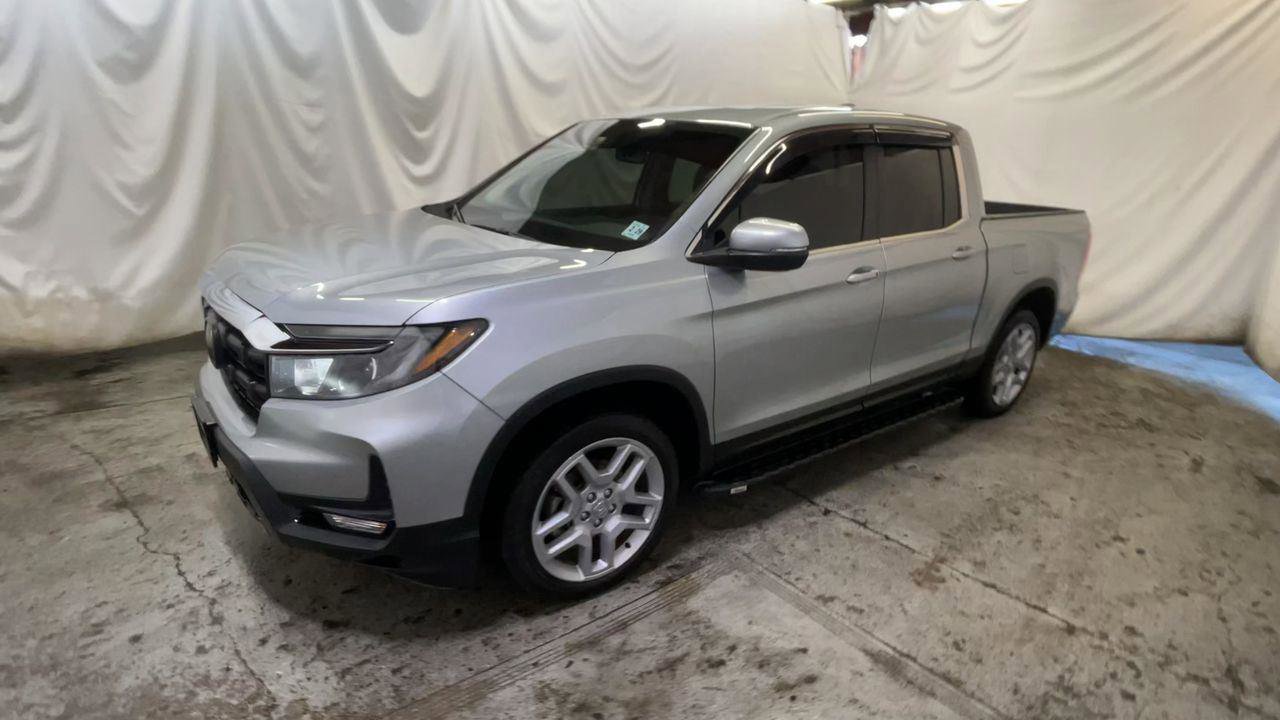 Used 2025 Honda Ridgeline RTL image 4