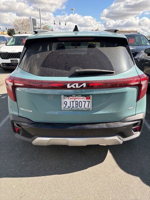 Used 2024 Kia Seltos EX image 7