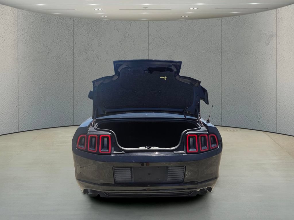 Used 2014 Ford Mustang Premium RWD image 25