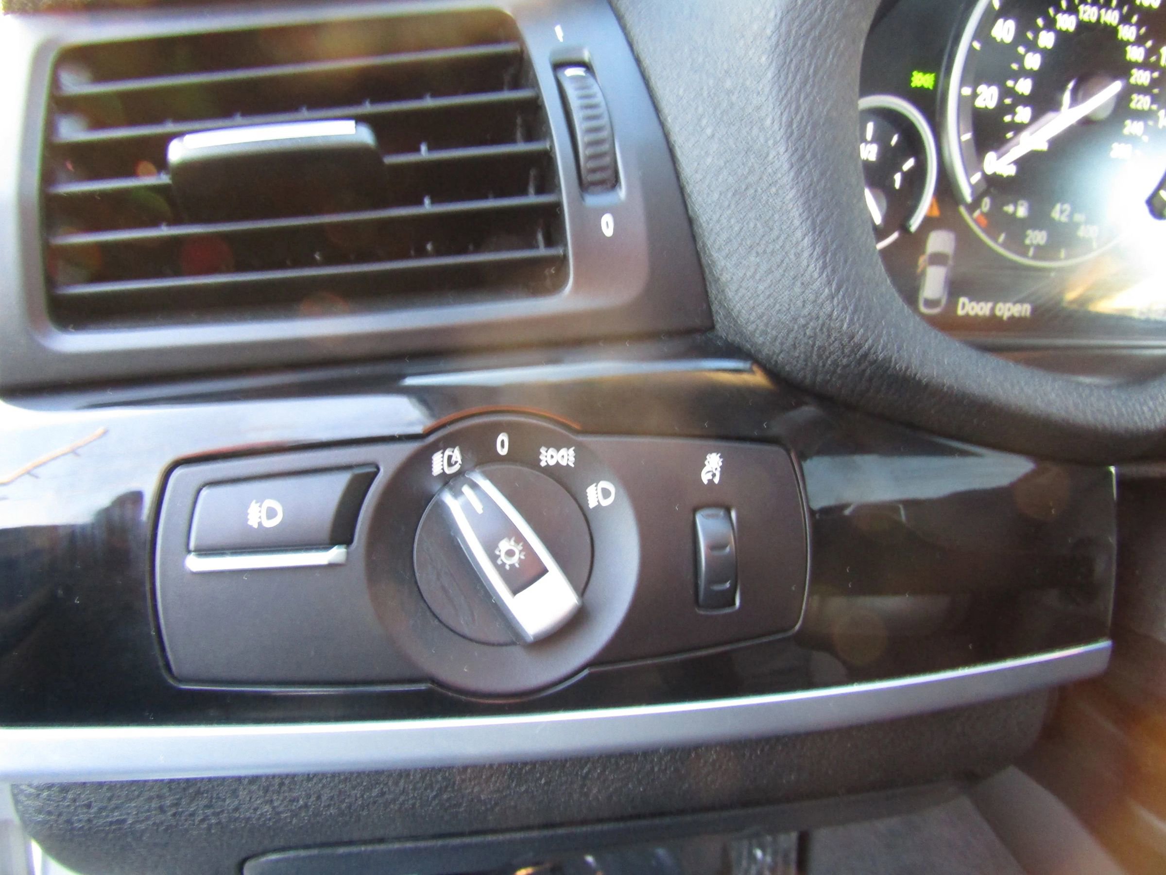 Used 2015 BMW X4 xDrive28i image 24