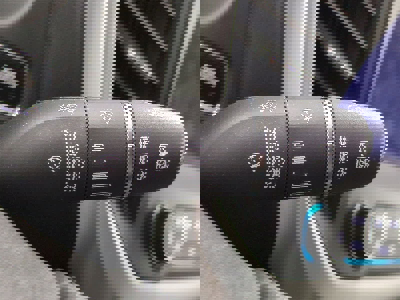 Used 2019 GMC Acadia SLT image 25