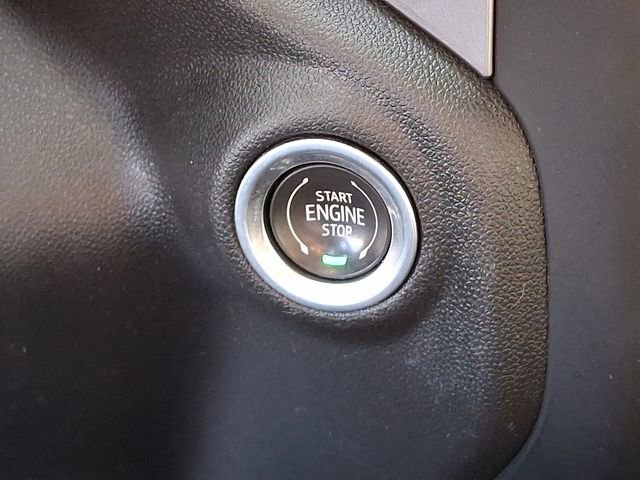 Used 2023 Chevrolet Silverado 1500 Custom image 21