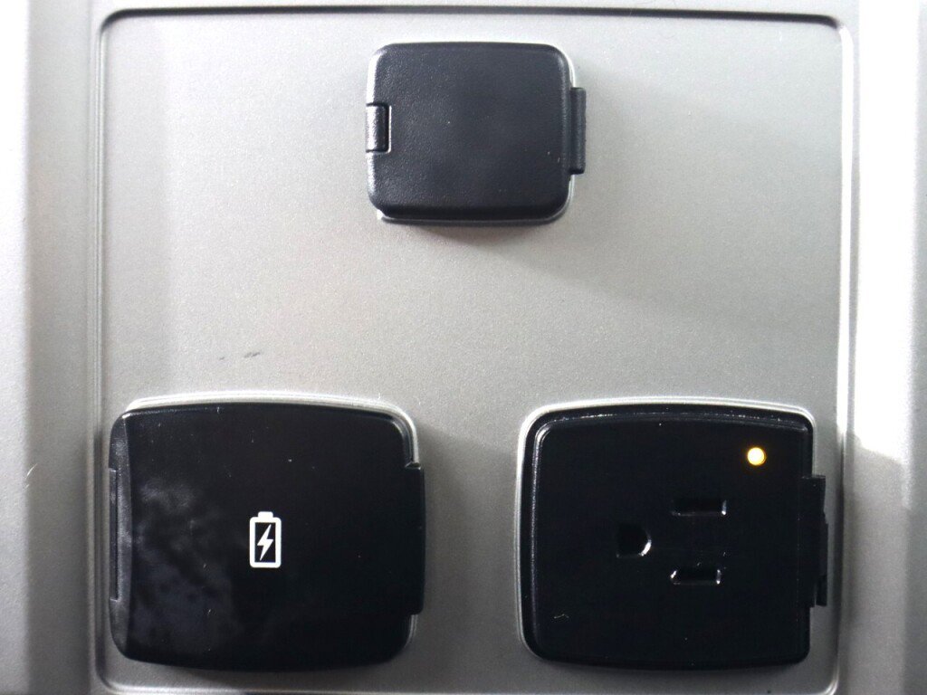 Used 2017 Ford F250 Lariat w/ FX4 Off-Road Package image 37