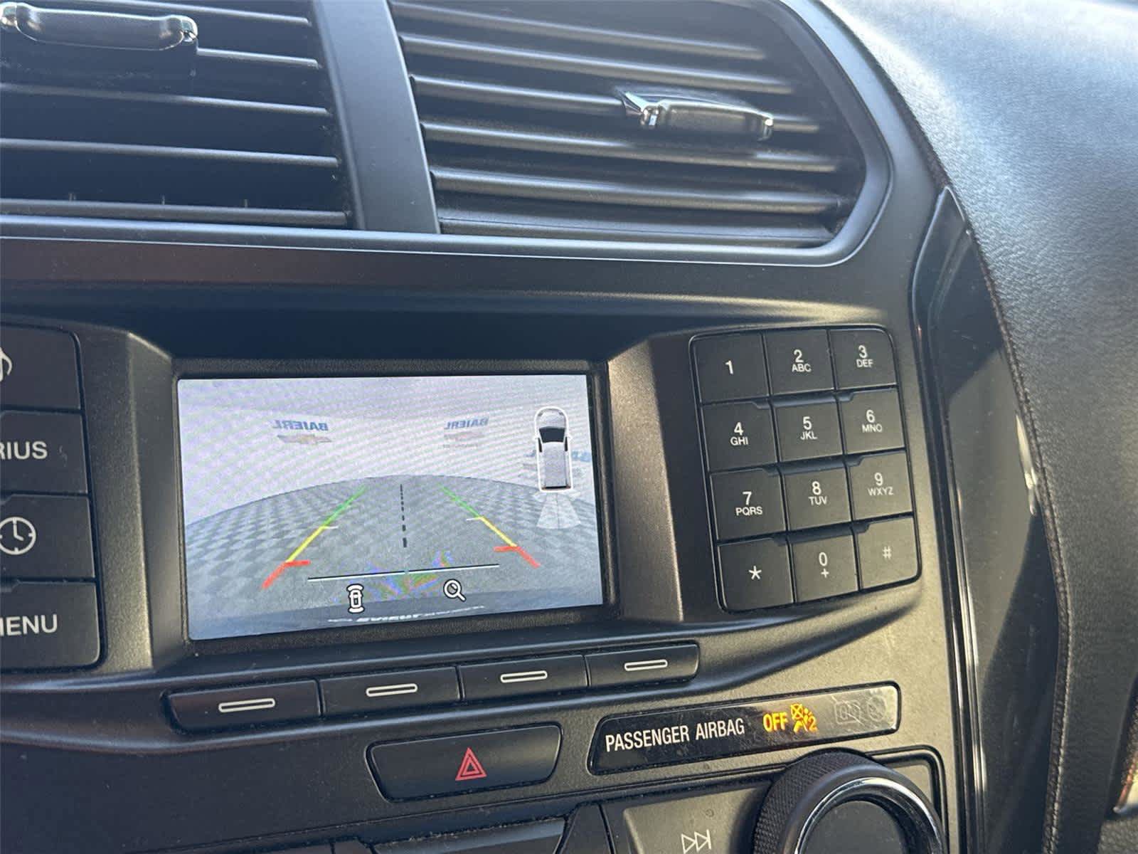 Used 2018 Ford Explorer XLT AWD/4WD image 16