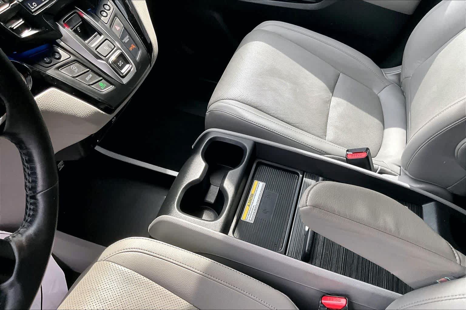 Used 2018 Honda Odyssey Elite image 17