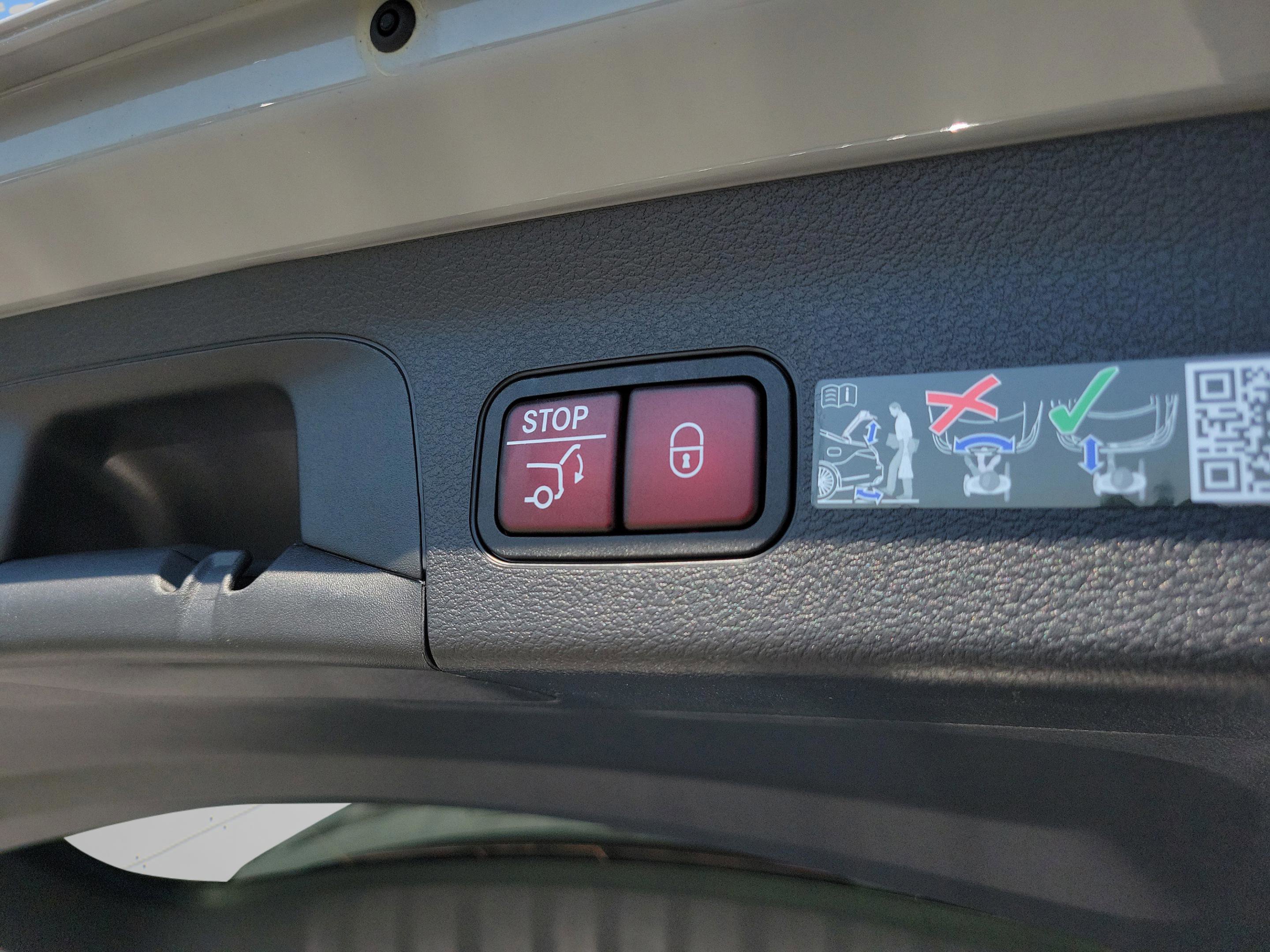 New 2026 Mercedes-Benz GLS 580 4MATIC image 33