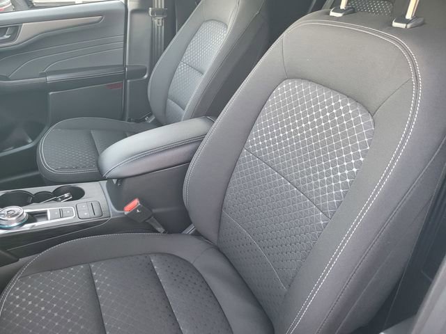 Used 2025 Ford Escape Active FWD image 11