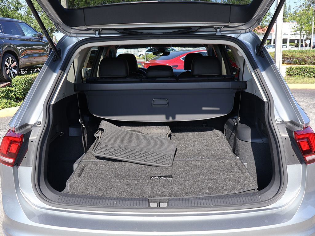 Used 2023 Volkswagen Tiguan SE FWD image 16