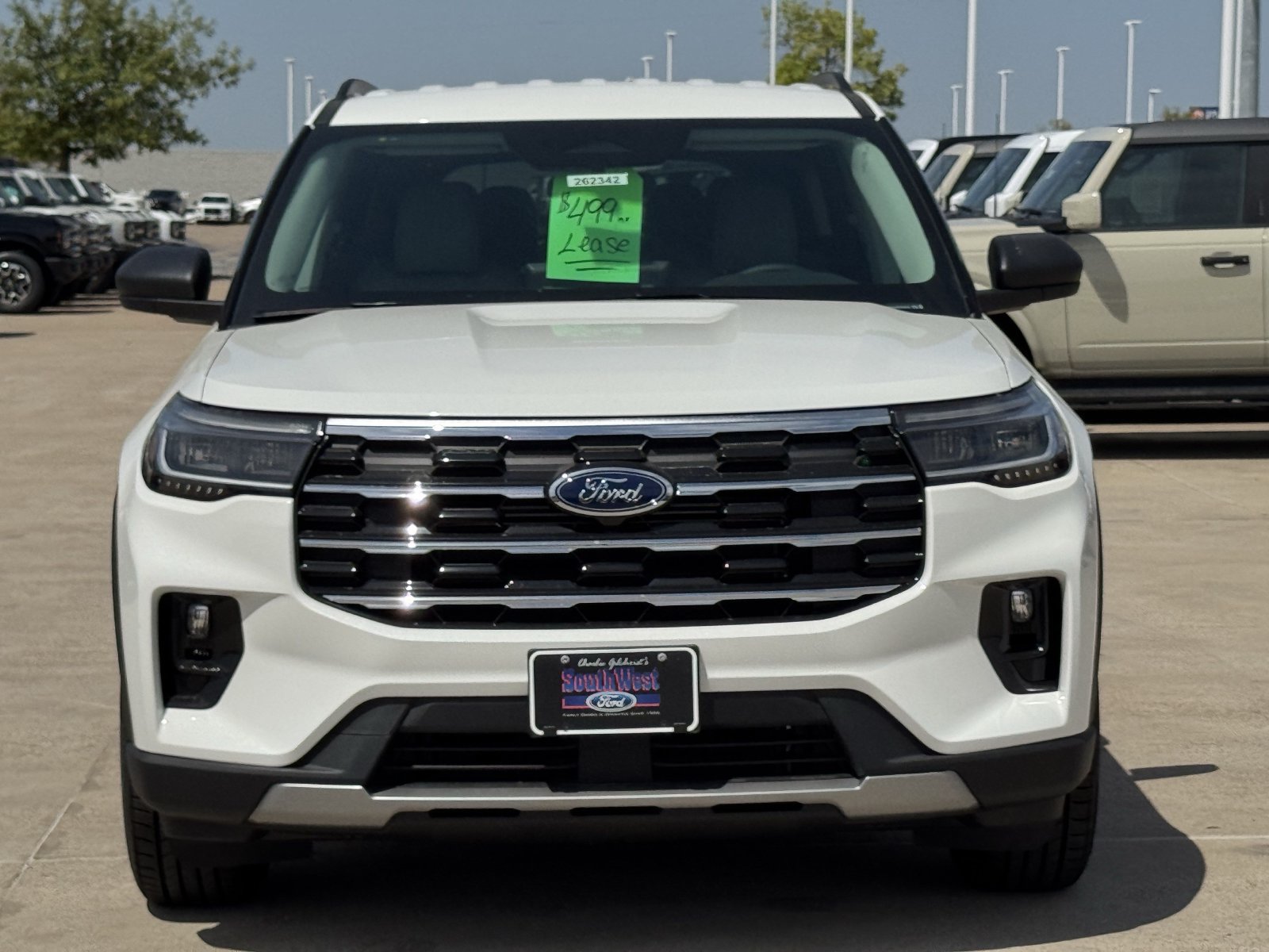 New 2026 Ford Explorer Active w/ Active Comfort Package RWD image 6