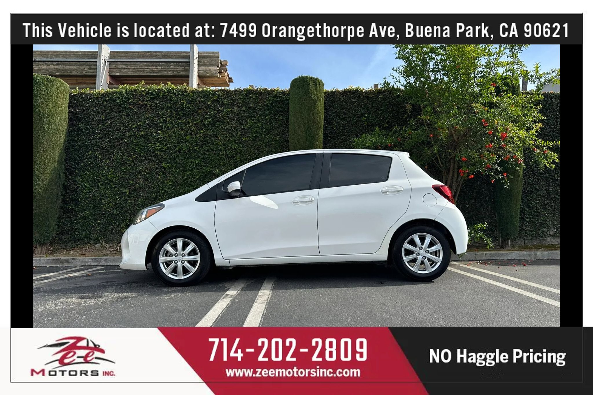 Used 2015 Toyota Yaris LE image 11