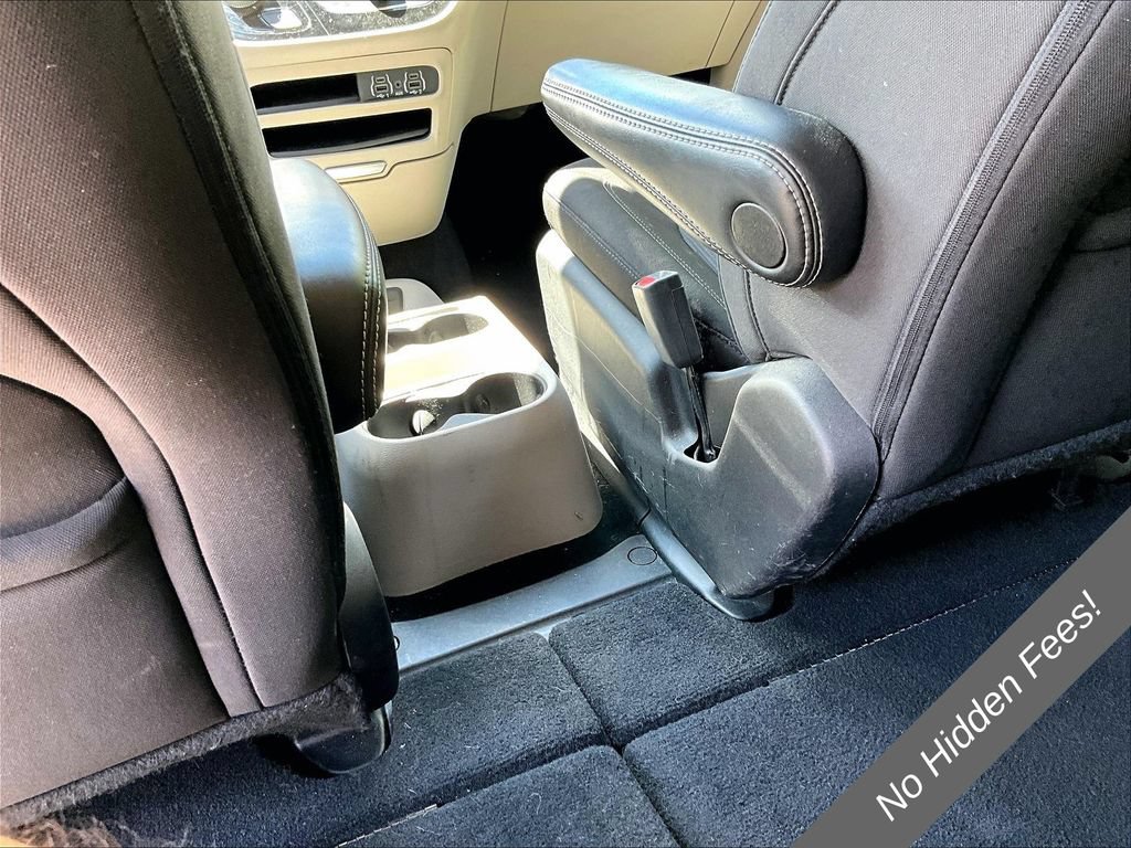 Used 2023 Chrysler Voyager LX FWD image 29