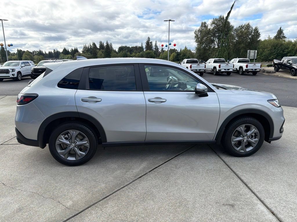 Used 2026 Honda HR-V LX image 7