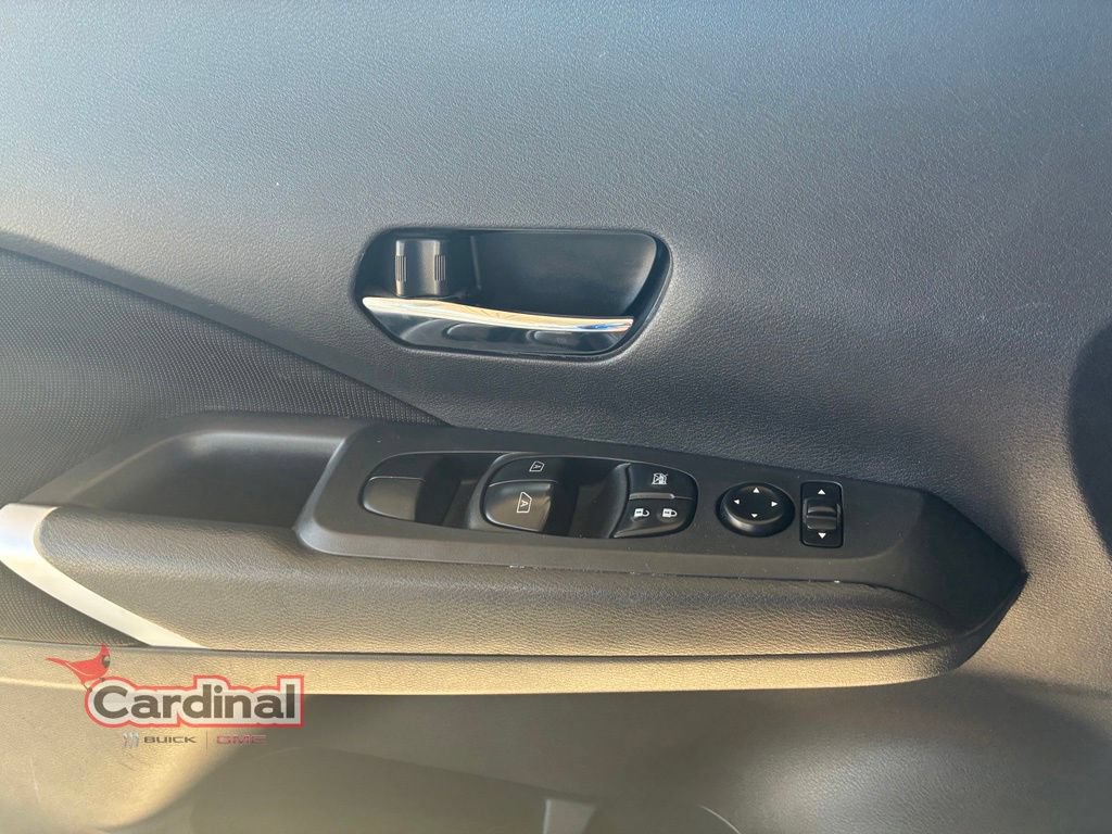 Used 2024 Nissan Kicks SV FWD image 11
