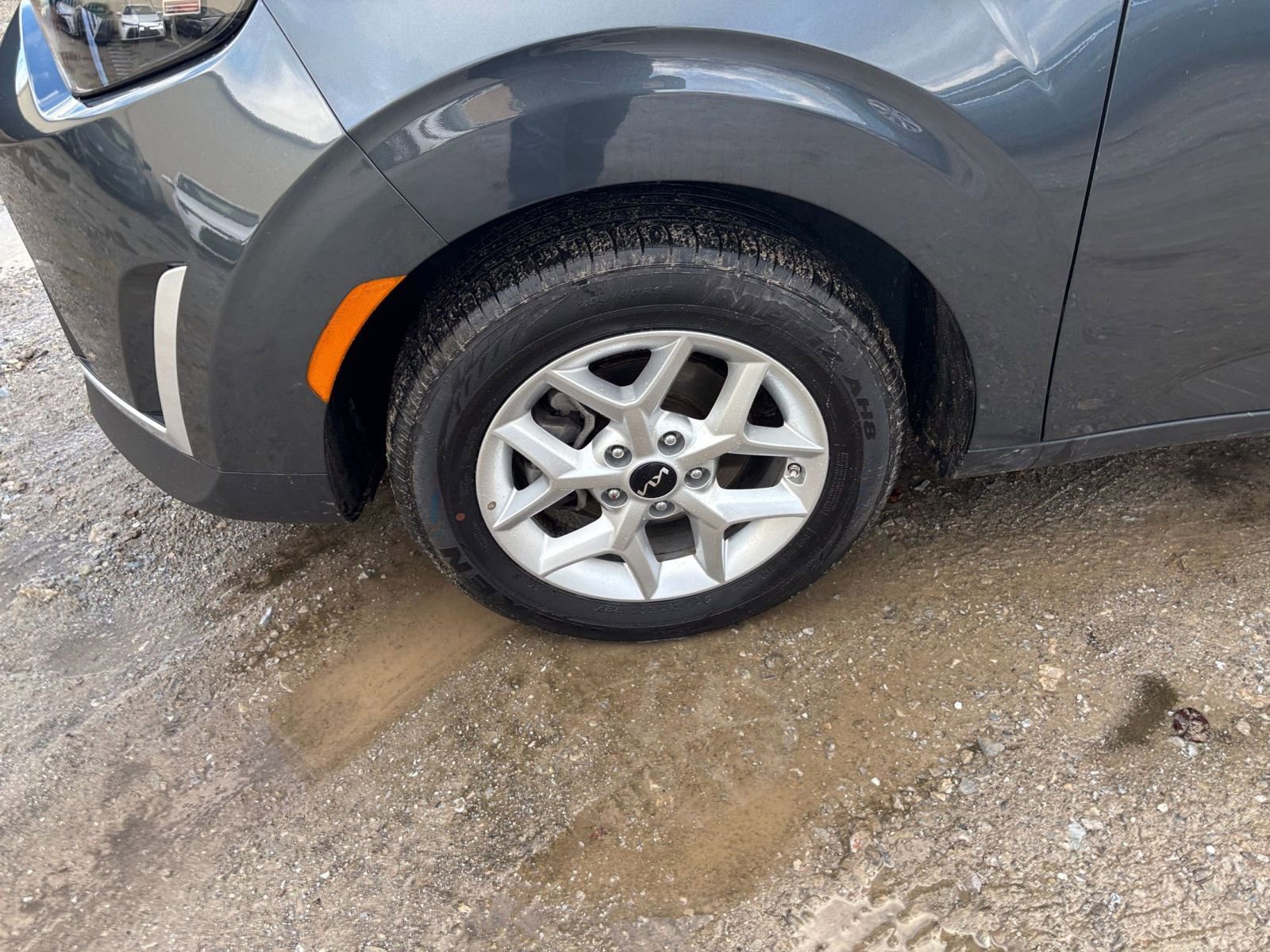 Used 2025 Kia Soul LX w/ LX Technology Package image 28