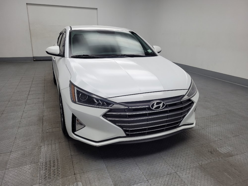 Used 2019 Hyundai Elantra SE w/ Cargo Package FWD image 14