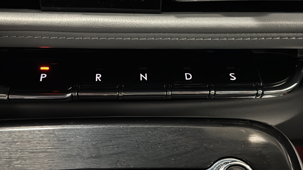 Used 2023 Lincoln Nautilus Reserve AWD/4WD image 19