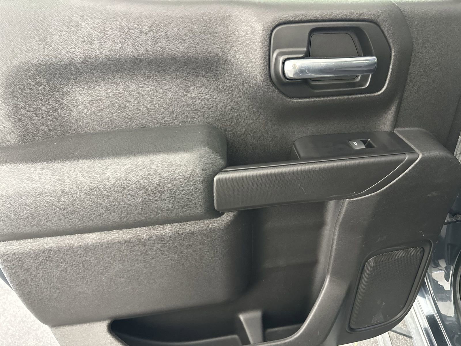 Used 2019 Chevrolet Silverado 1500 LT w/ All-Star Edition image 34