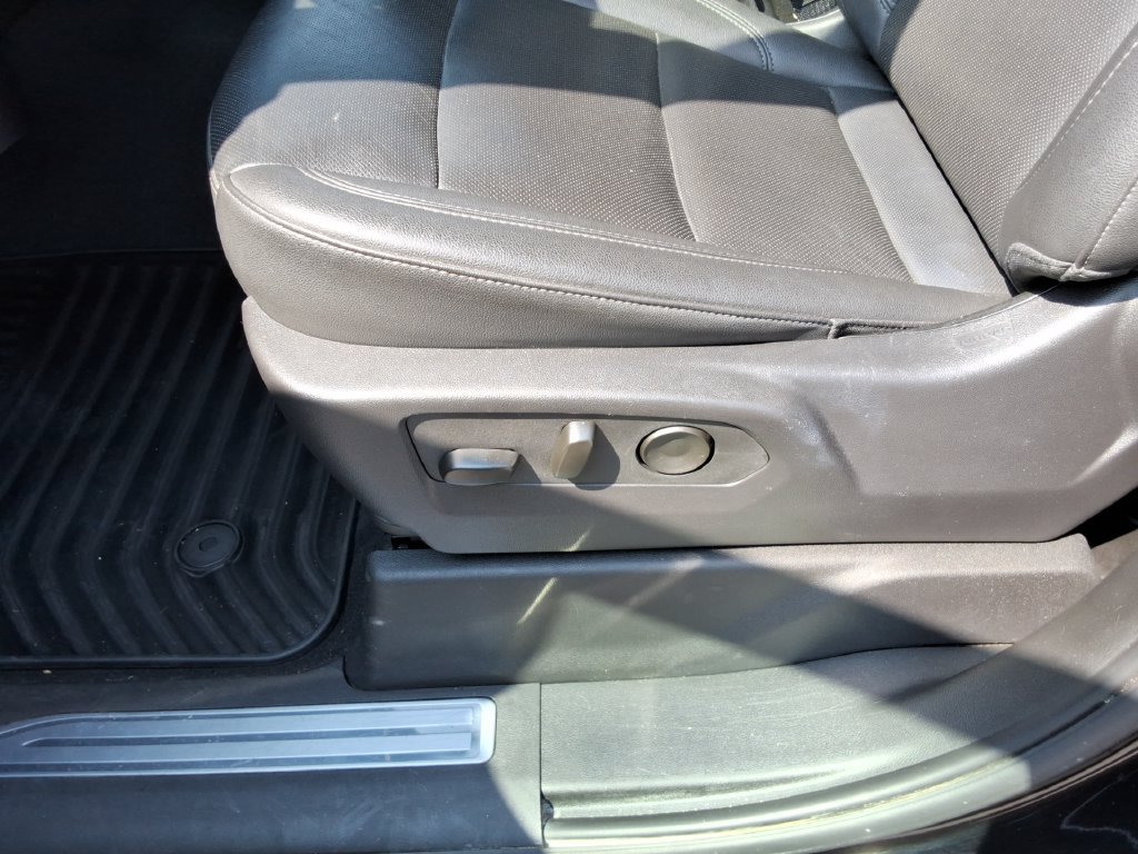 Used 2025 GMC Sierra 1500 SLT RWD image 25