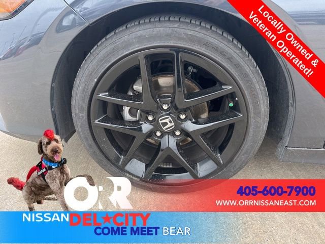 Used 2025 Honda Civic Sport image 9