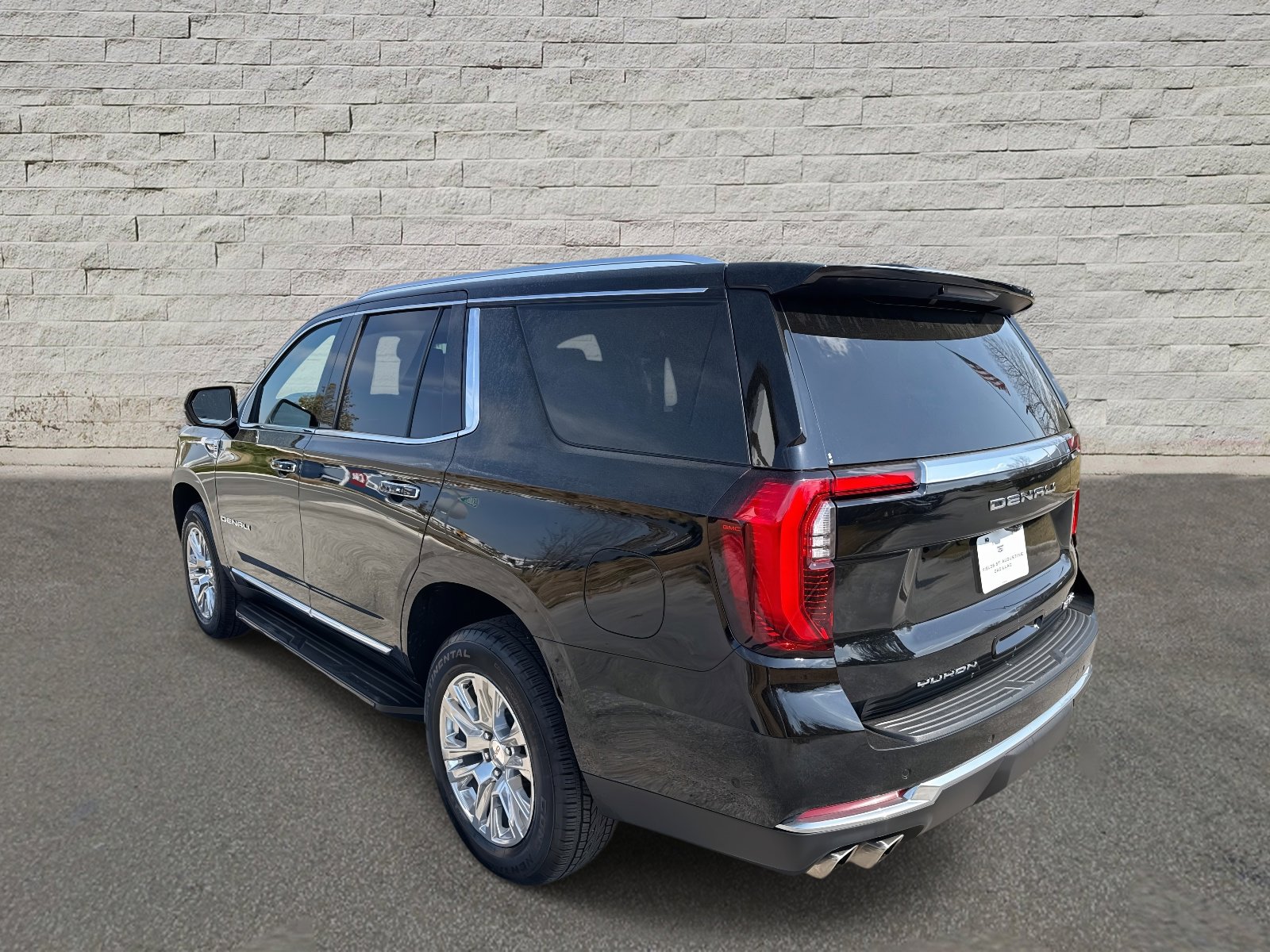 Used 2025 GMC Yukon Denali image 7