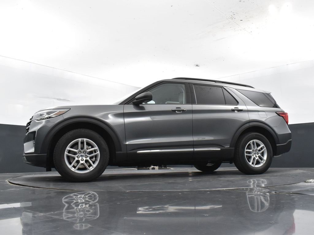 New 2025 Ford Explorer Active w/ Active Comfort Package image 36