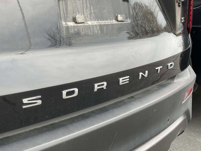 Used 2021 Kia Sorento S w/ Panoramic Sunroof Package image 11