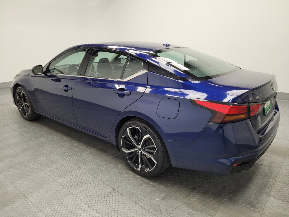 Used 2024 Nissan Altima 2.5 SR FWD image 3