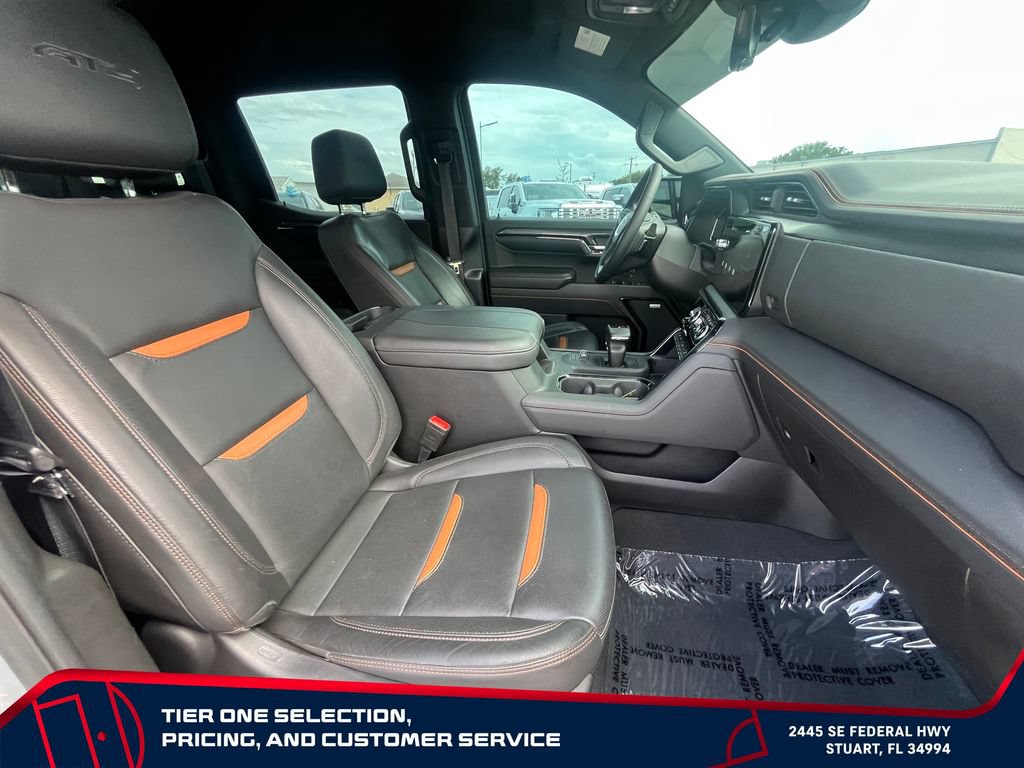 Used 2024 GMC Sierra 1500 AT4 w/ Technology Package AWD/4WD image 20