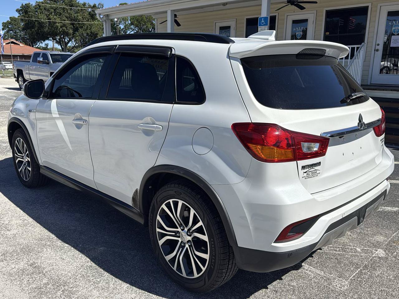 Used 2019 Mitsubishi Outlander Sport GT FWD image 3