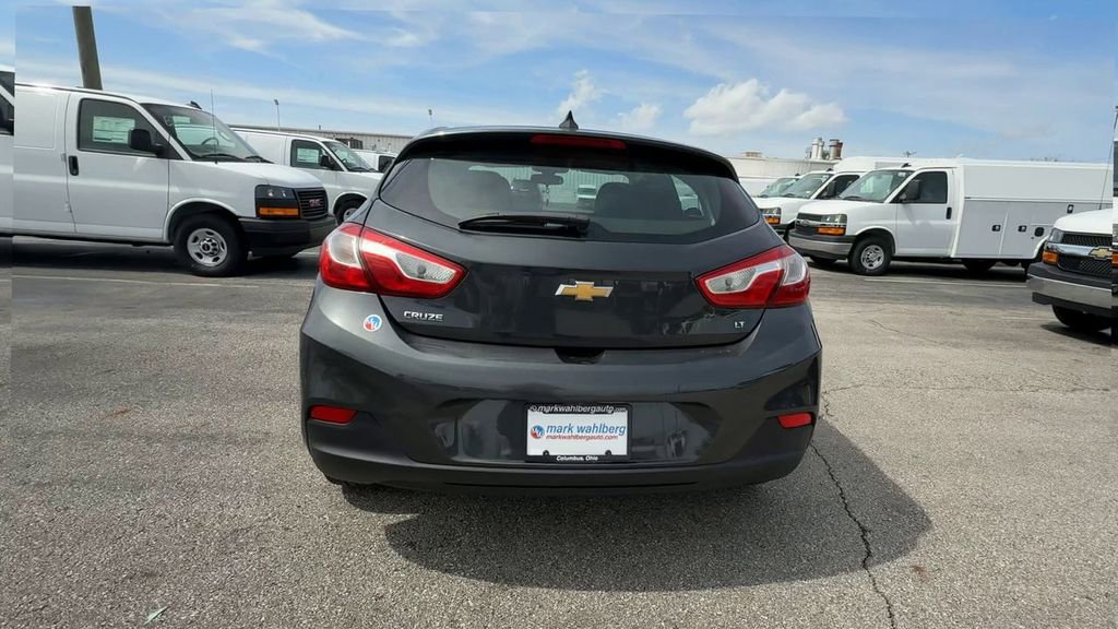 Used 2019 Chevrolet Cruze LT image 7