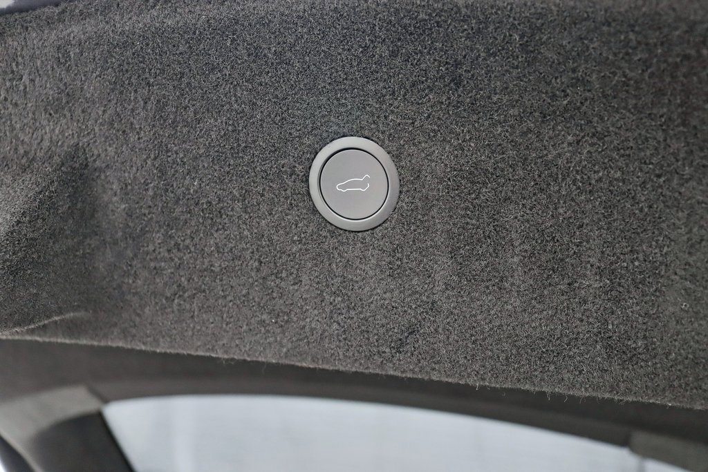 Used 2023 Tesla Model S Standard Range image 40