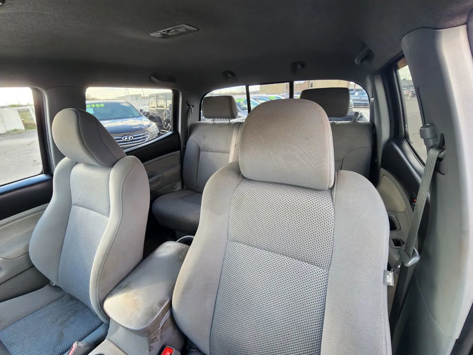 Used 2010 Toyota Tacoma PreRunner image 13