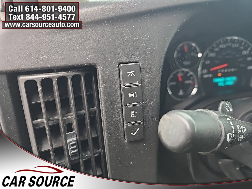 Used 2015 Chevrolet Express 3500 Extended image 10