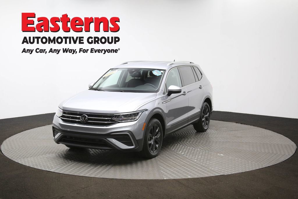 Used 2024 Volkswagen Tiguan Wolfsburg Edition FWD image 53