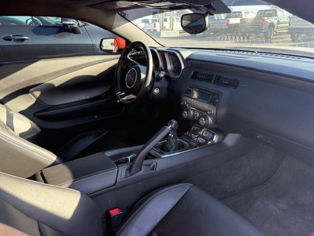 Used 2010 Chevrolet Camaro SS w/ LPO, Ground Effects Package image 16
