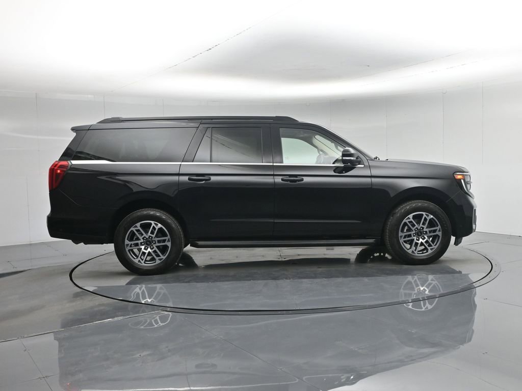 Certified 2025 Ford Expedition Max Active image 11