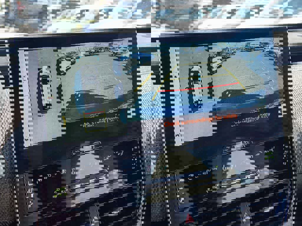 Used 2023 Subaru Solterra AWD image 23