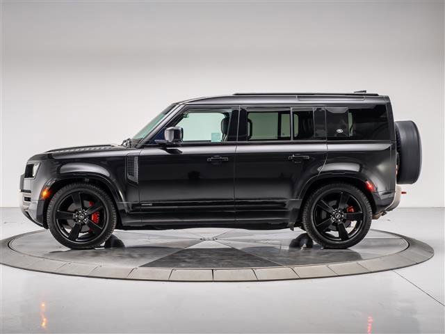 Used 2020 Land Rover Defender 110 X image 2