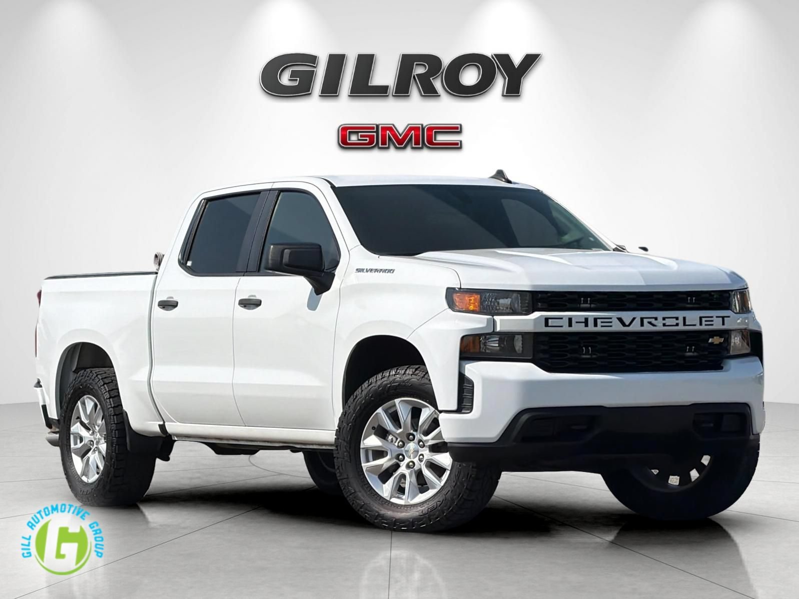 Used 2020 Chevrolet Silverado 1500 Custom w/ Custom Value Package RWD image 1