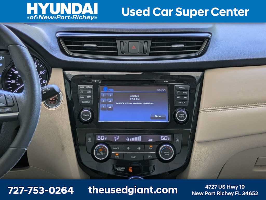 Used 2017 Nissan Rogue SL w/ SL Premium Package FWD image 21