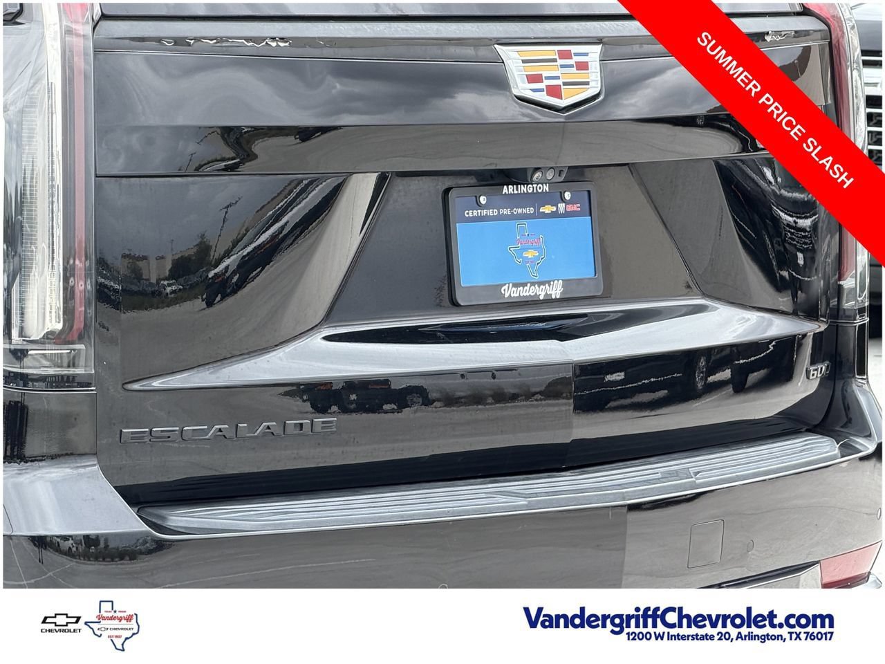 Certified 2023 Cadillac Escalade Premium Luxury w/ LPO, Floor Liner Package AWD/4WD image 5